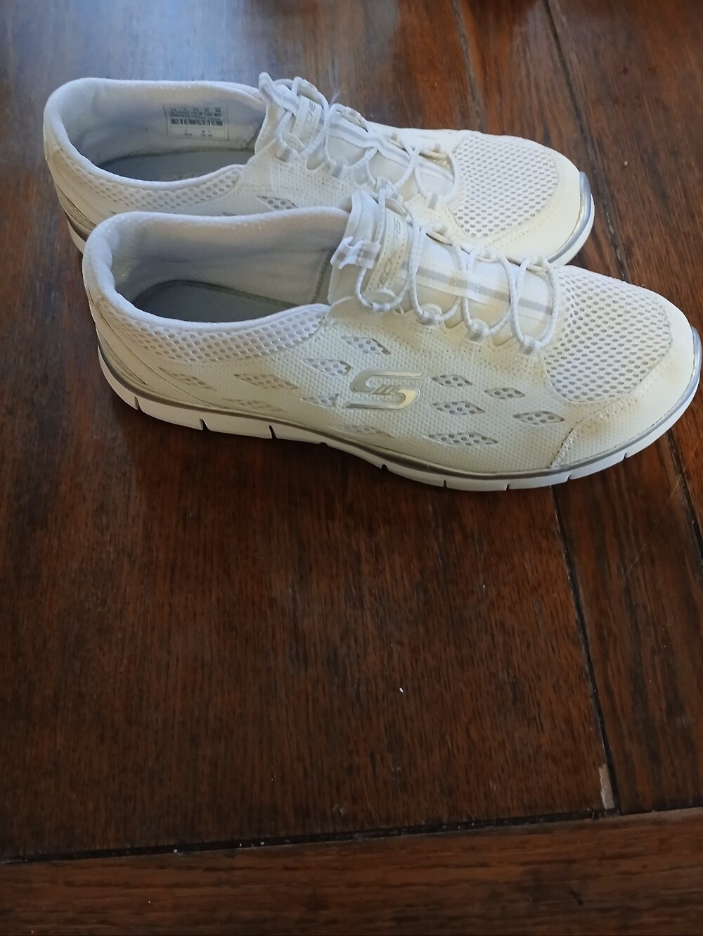 Women's Size 10 Sketchers Slip On Shoes